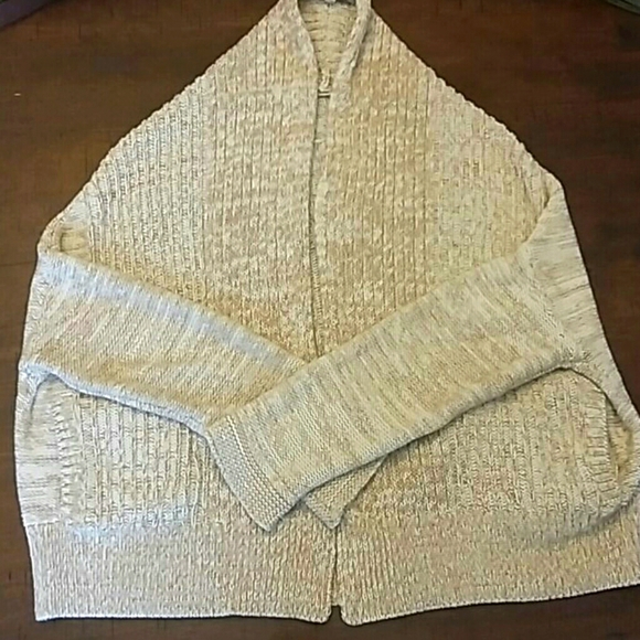 Waterfall Knit Cardigan - Picture 3 of 3